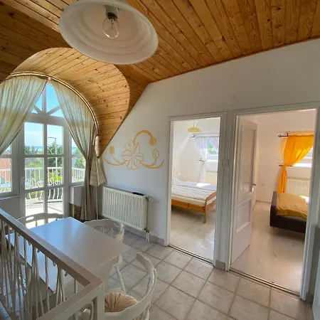 Vazsonyi Vendeghaz Apartament *